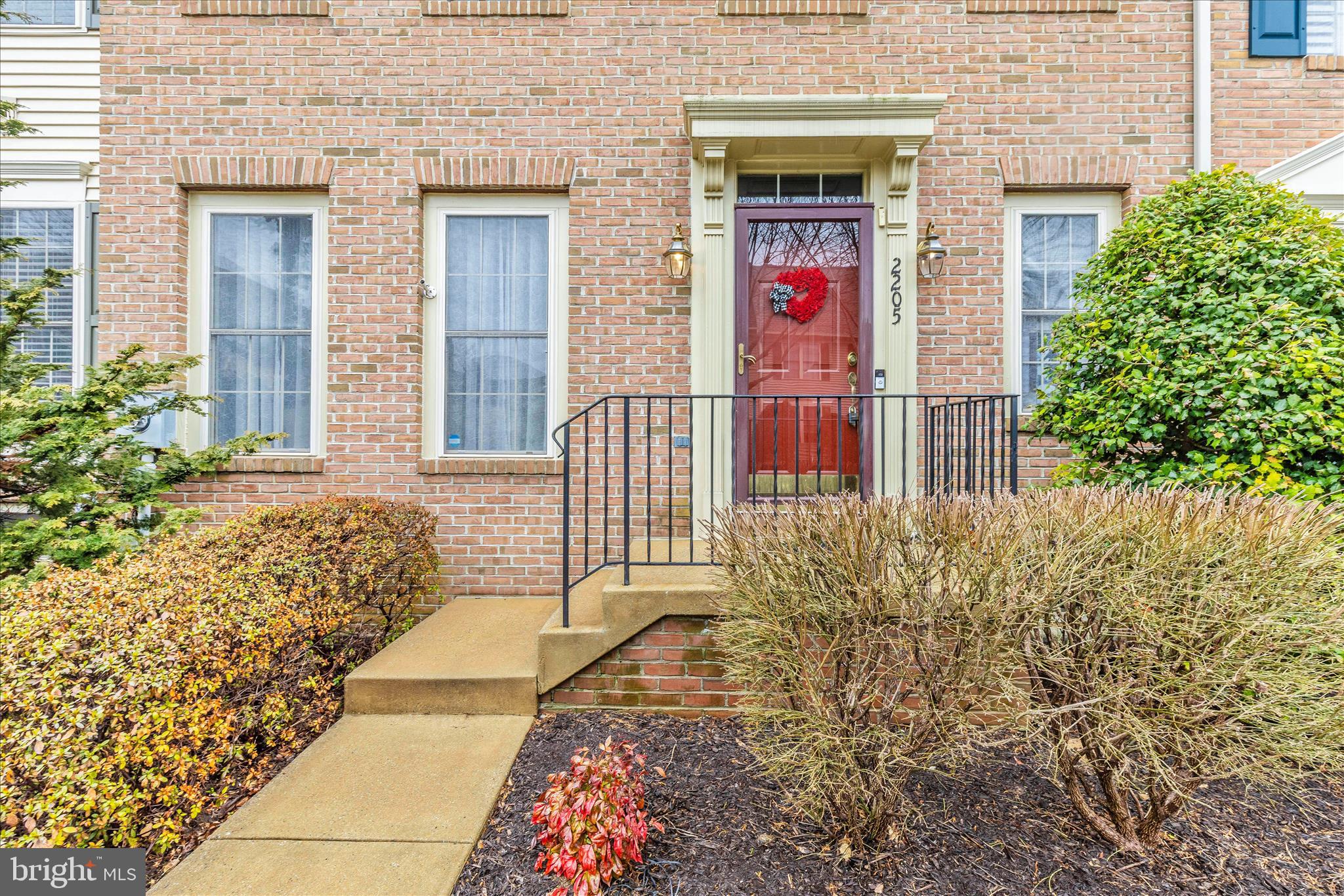 WORMANS MILL - Residential