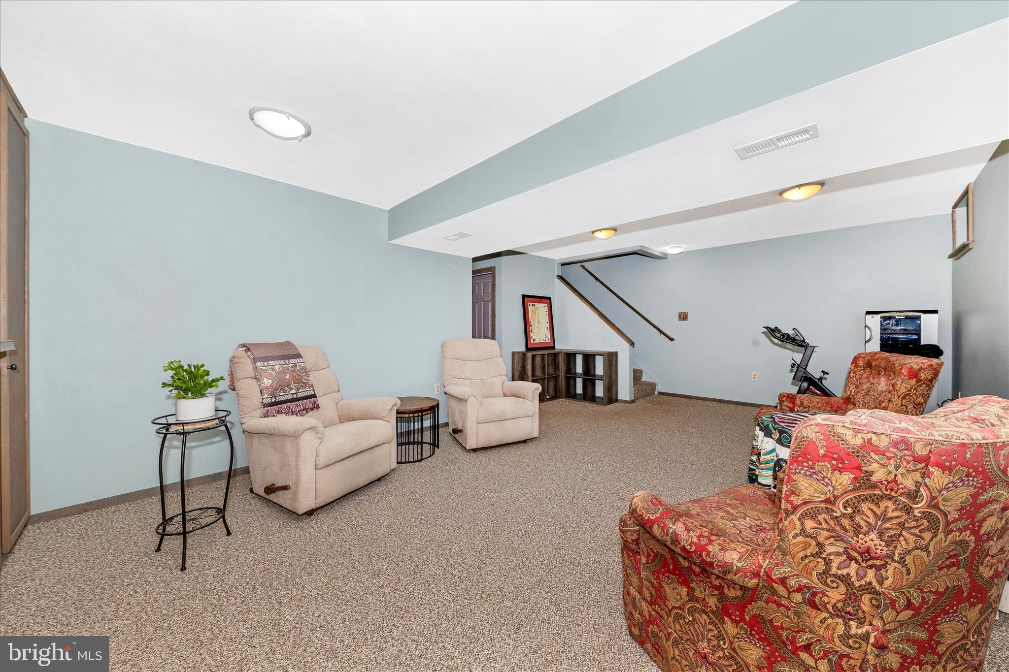 WORMANS MILL - Residential