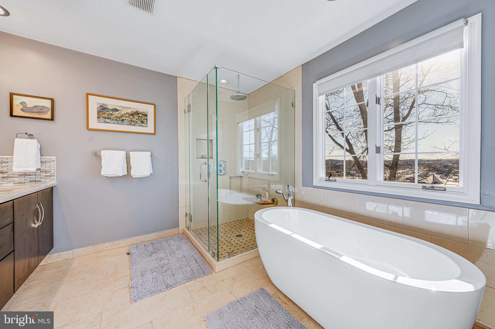 WEBBWOOD - Residential