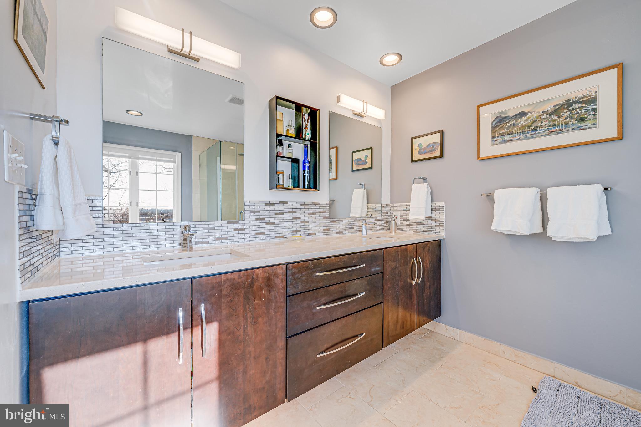 WEBBWOOD - Residential