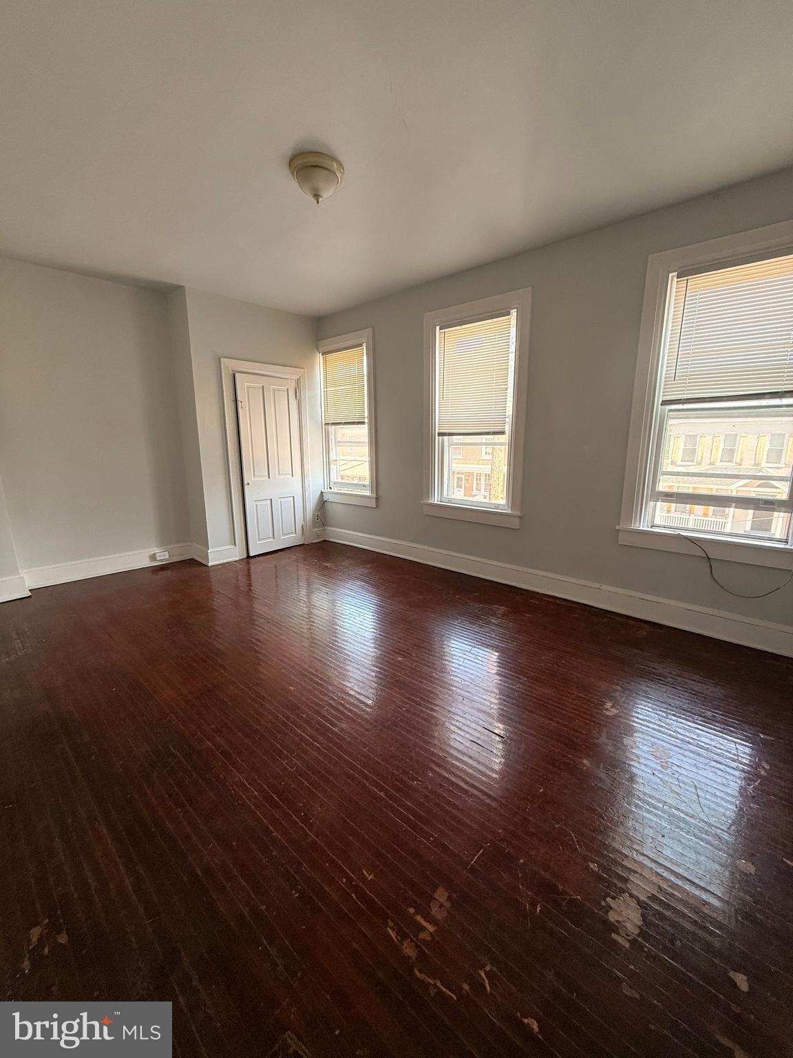 CENTER CITY LANCASTER - Residential Income