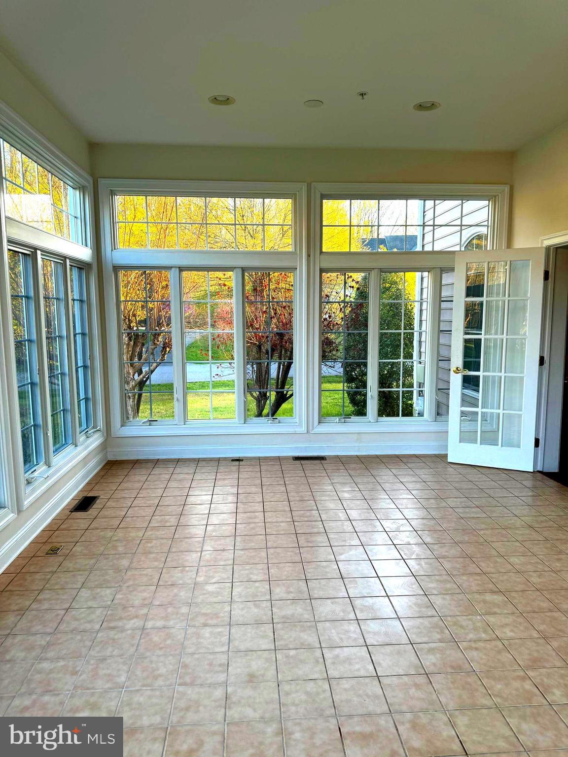 HAMPTONS AT WOODMORE - Residential