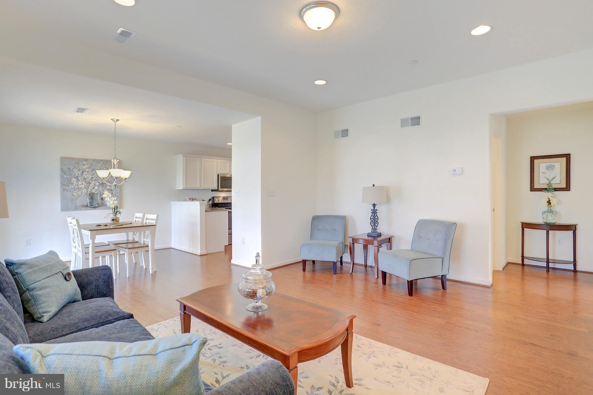 JACKSON HEIGHTS VILLAS - Residential