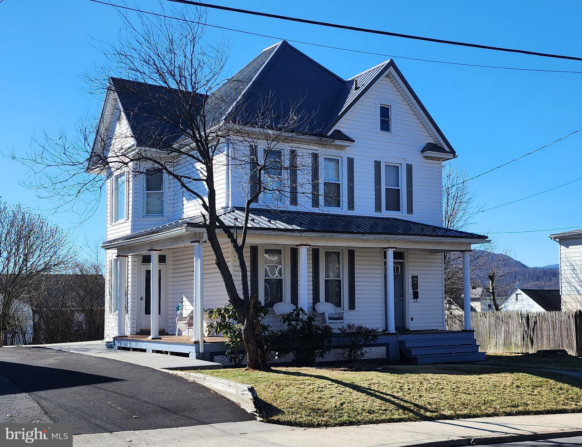 JOHNSON HEIGHTS - Residential