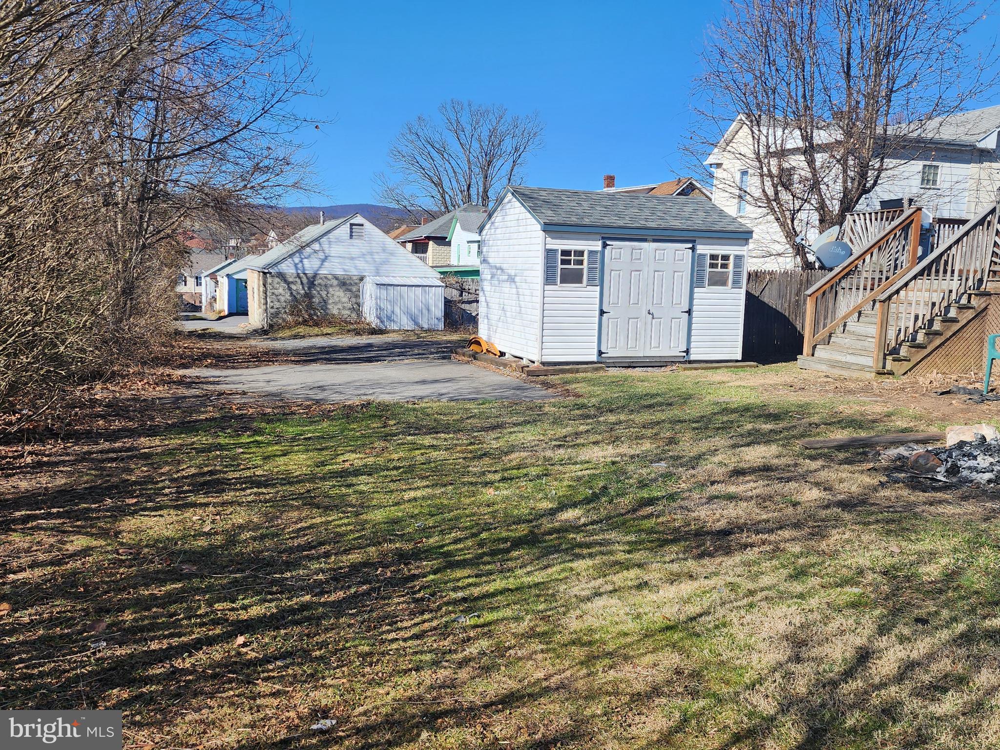 JOHNSON HEIGHTS - Residential