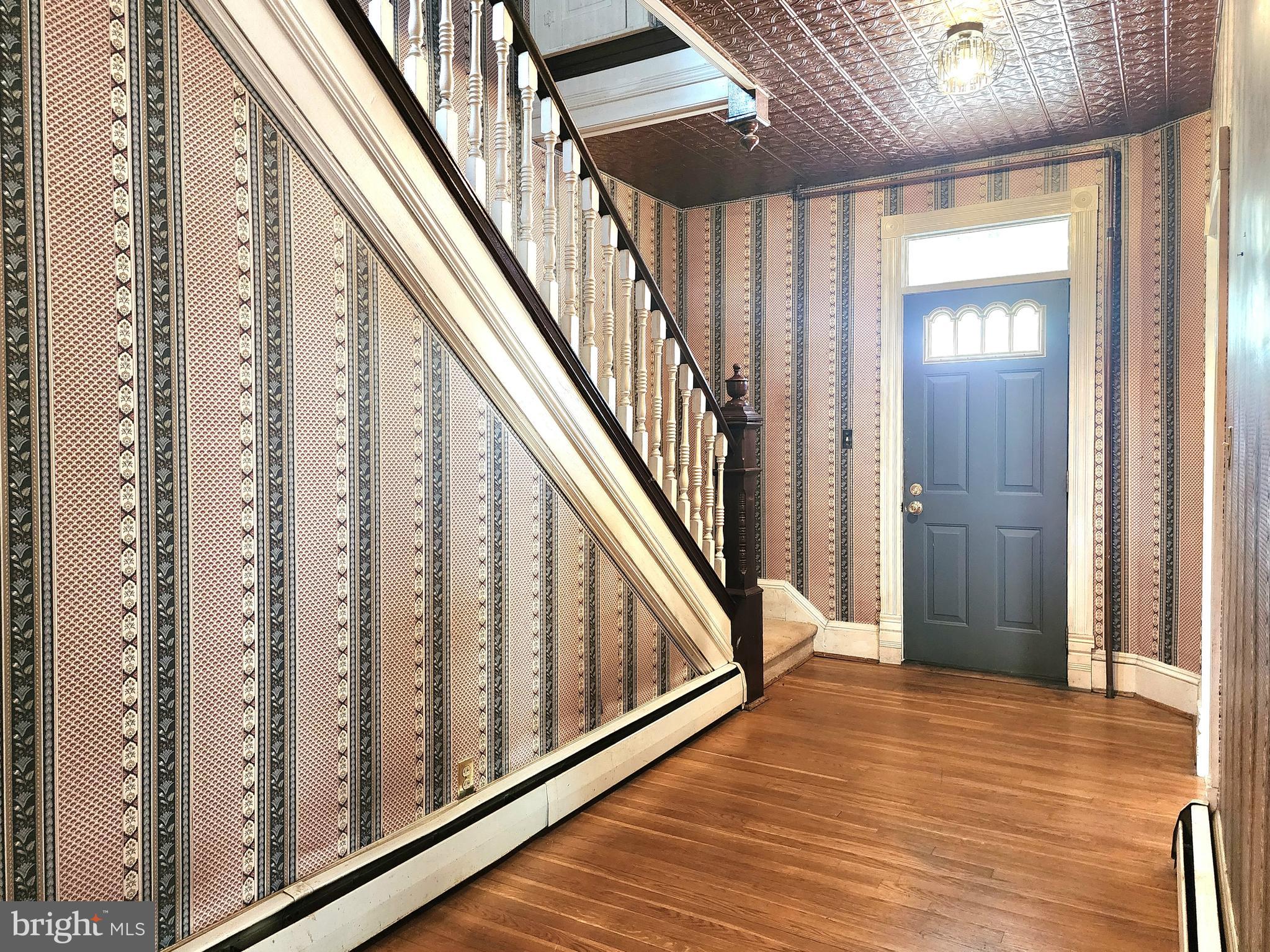 JOHNSON HEIGHTS - Residential