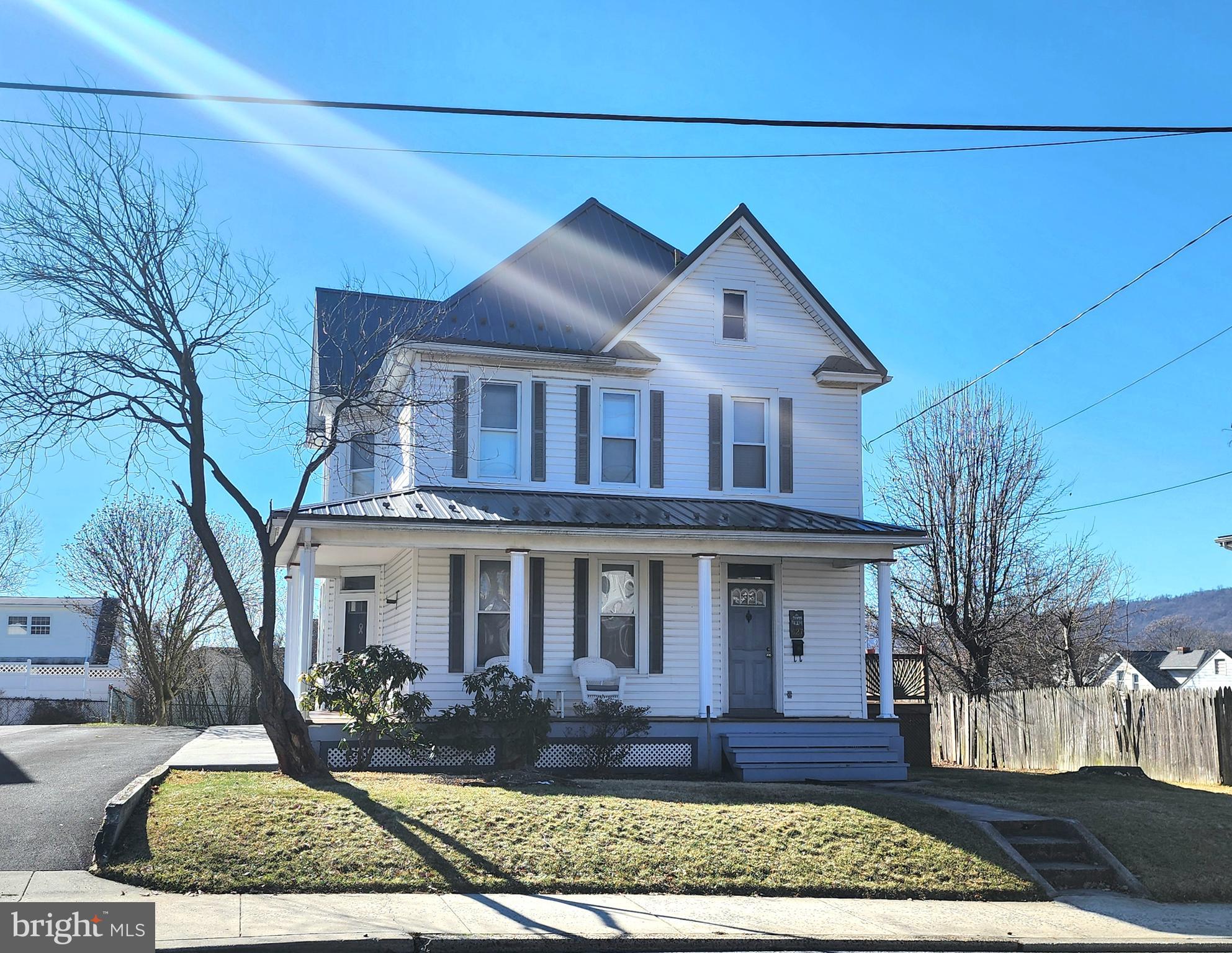 JOHNSON HEIGHTS - Residential