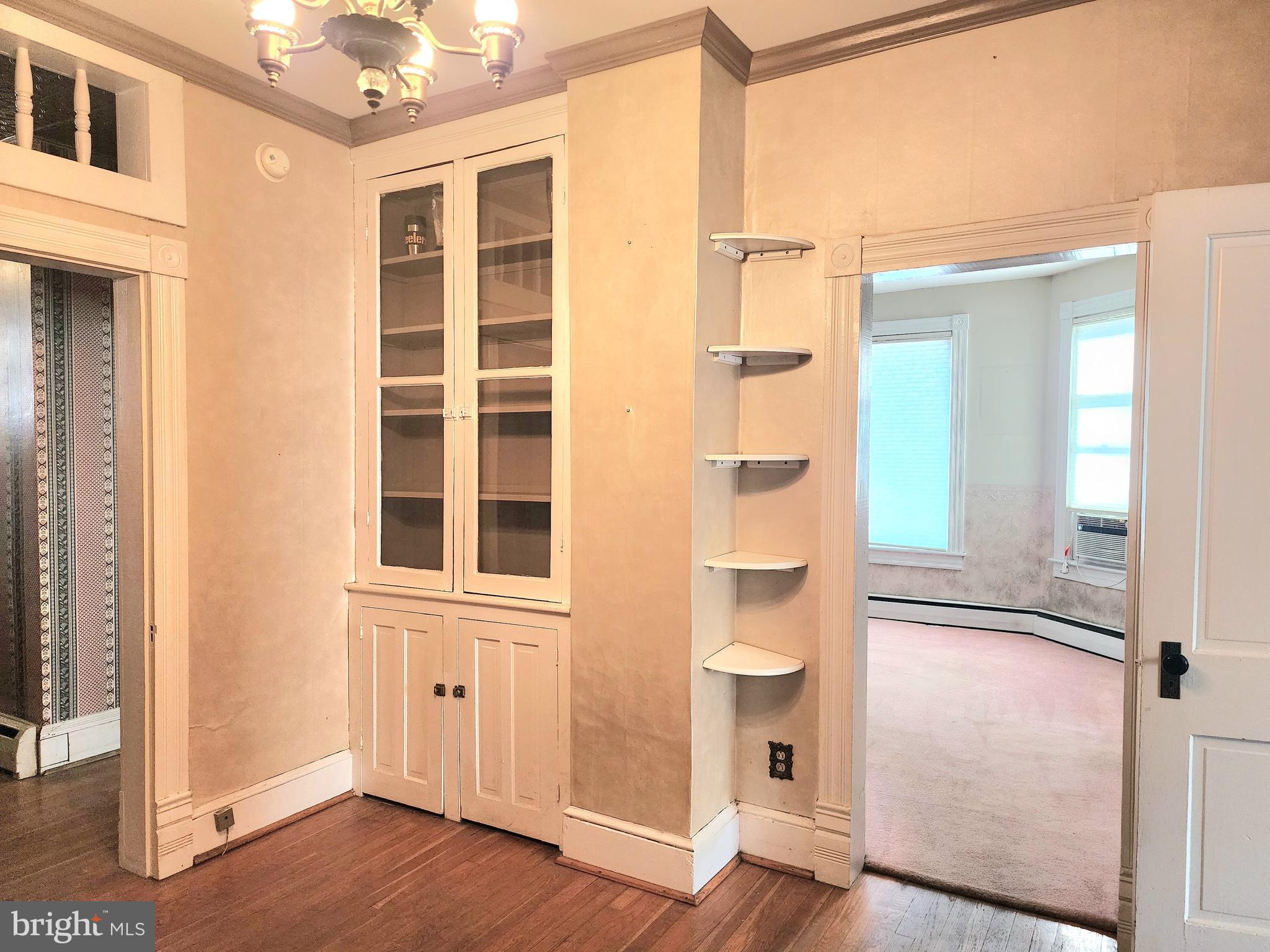 JOHNSON HEIGHTS - Residential