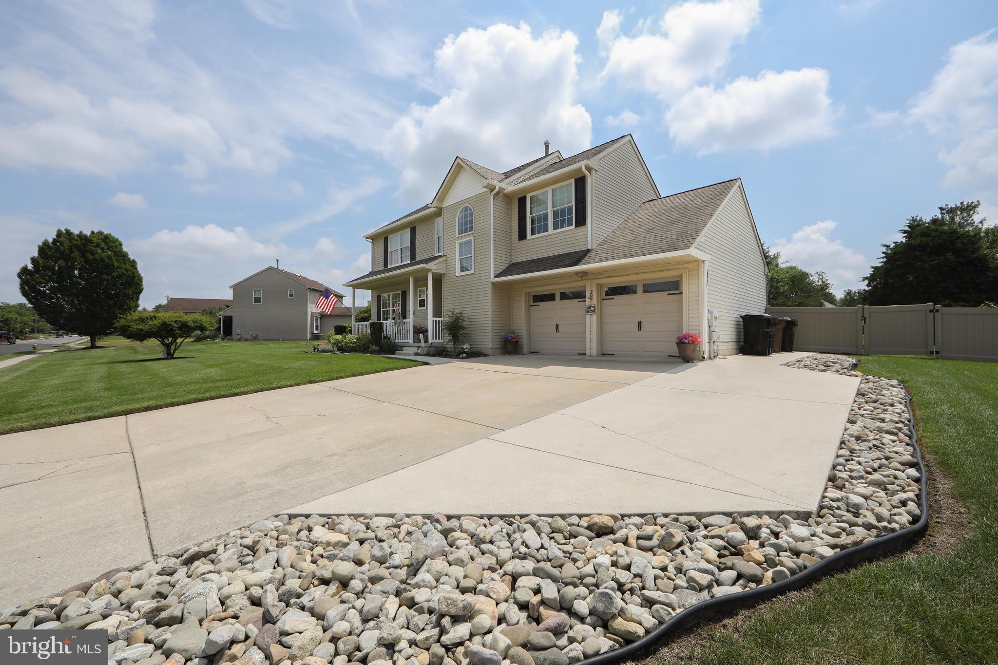 30 WOODDUCK DRIVE