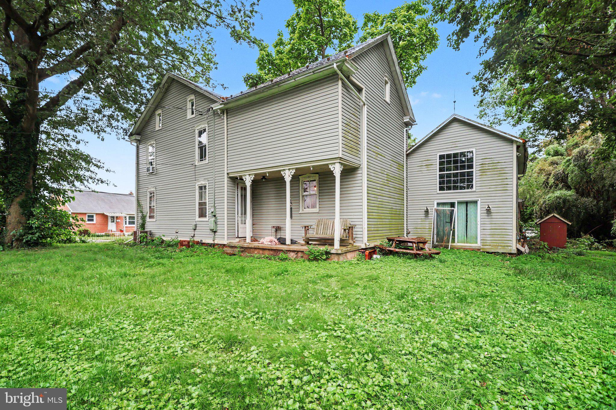 61 MAYFIELD STREET