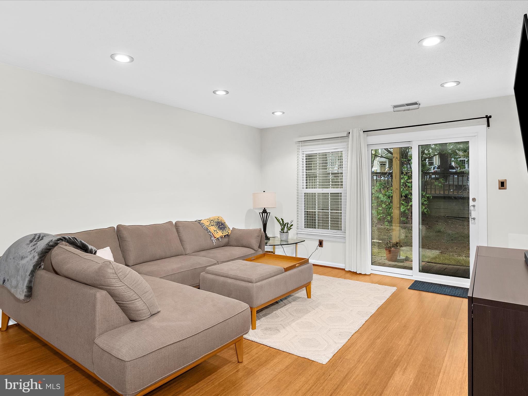 DORSEY HALL - Residential