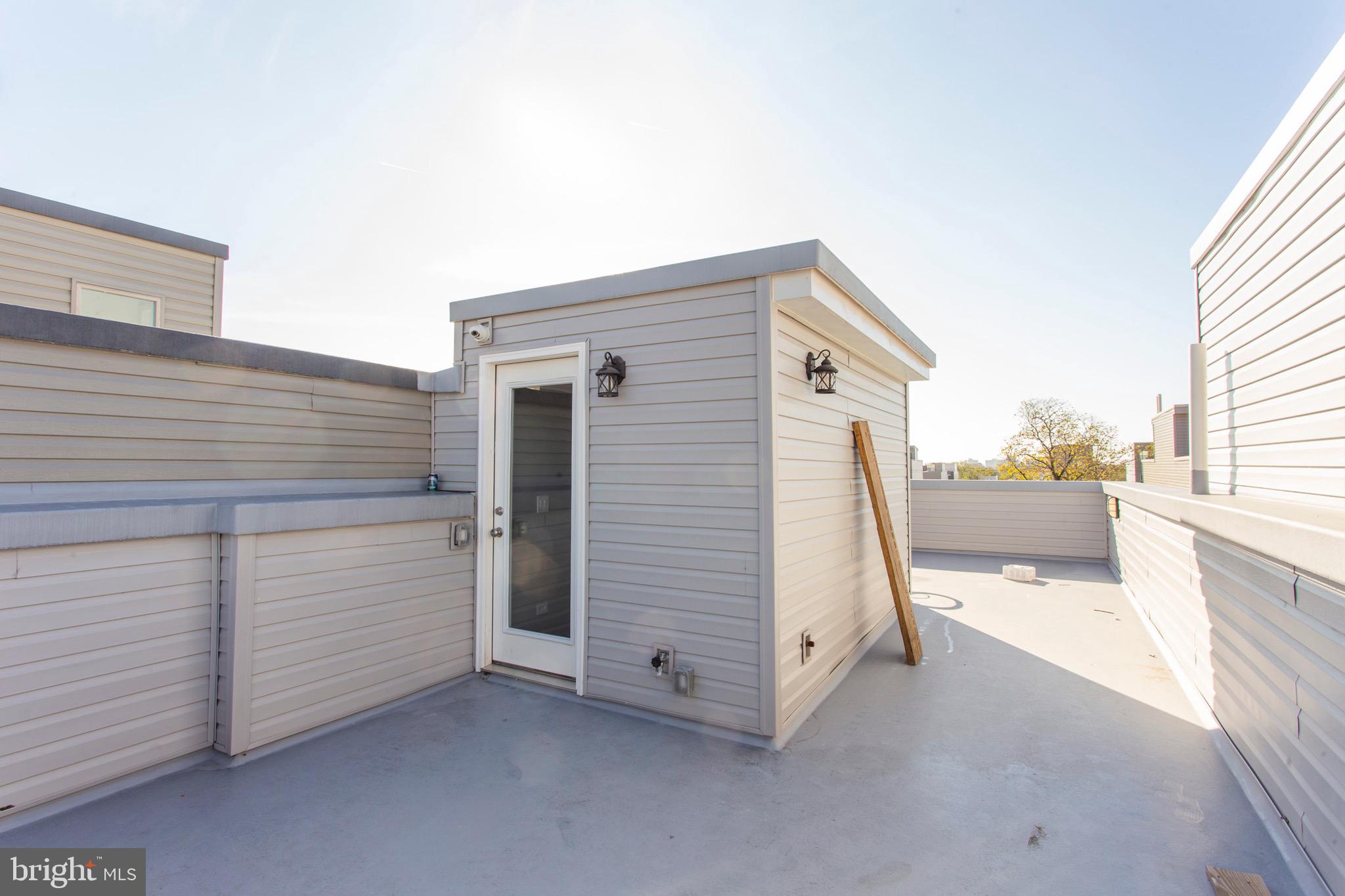 POINT BREEZE - Residential