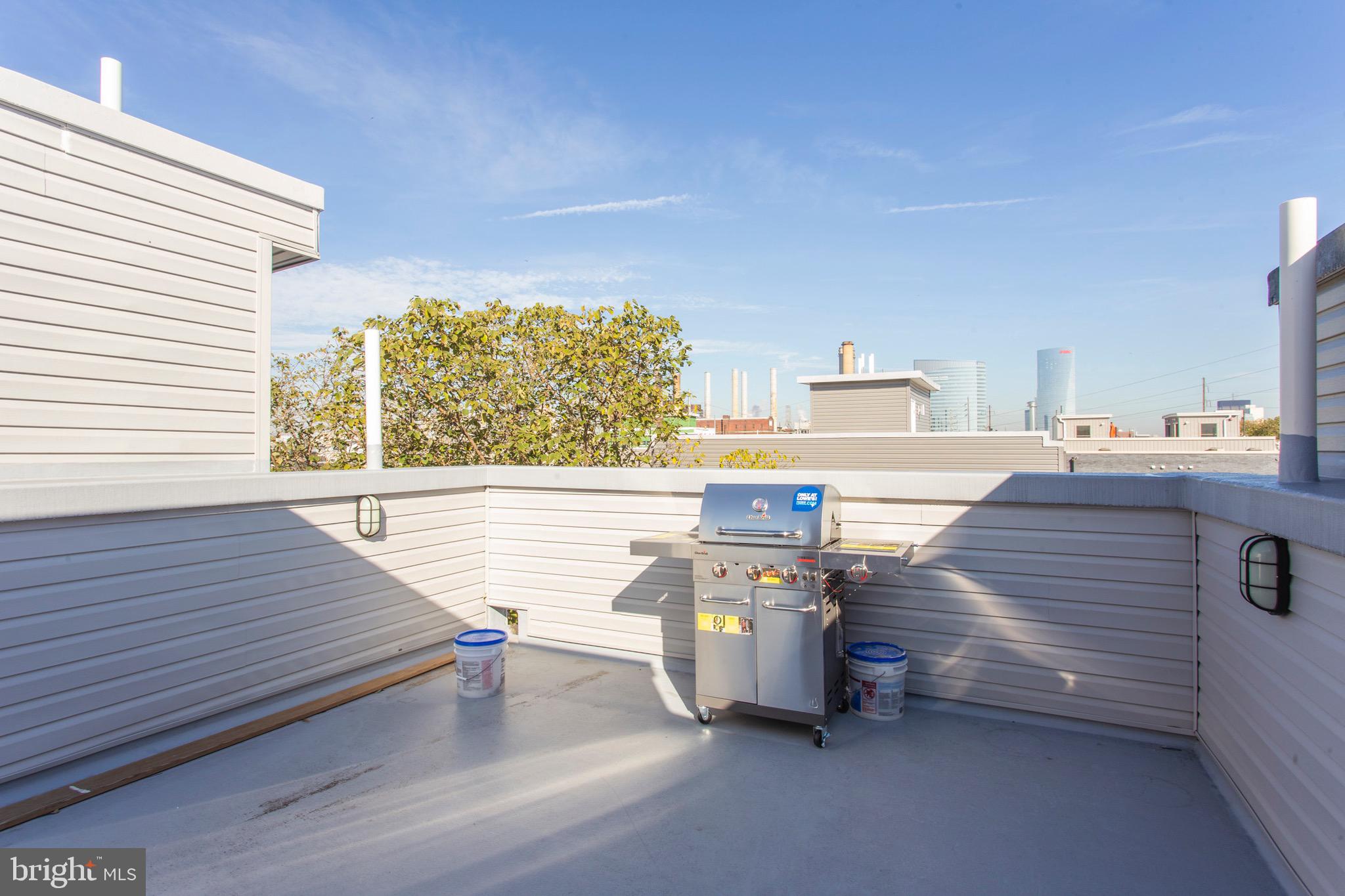 POINT BREEZE - Residential