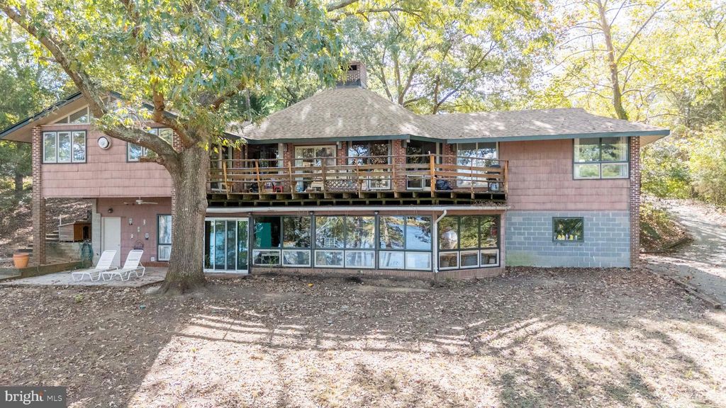 Photo of 1571 Mitchell Point Road, MINERAL, VA 23117 (MLS # VALA2008784)