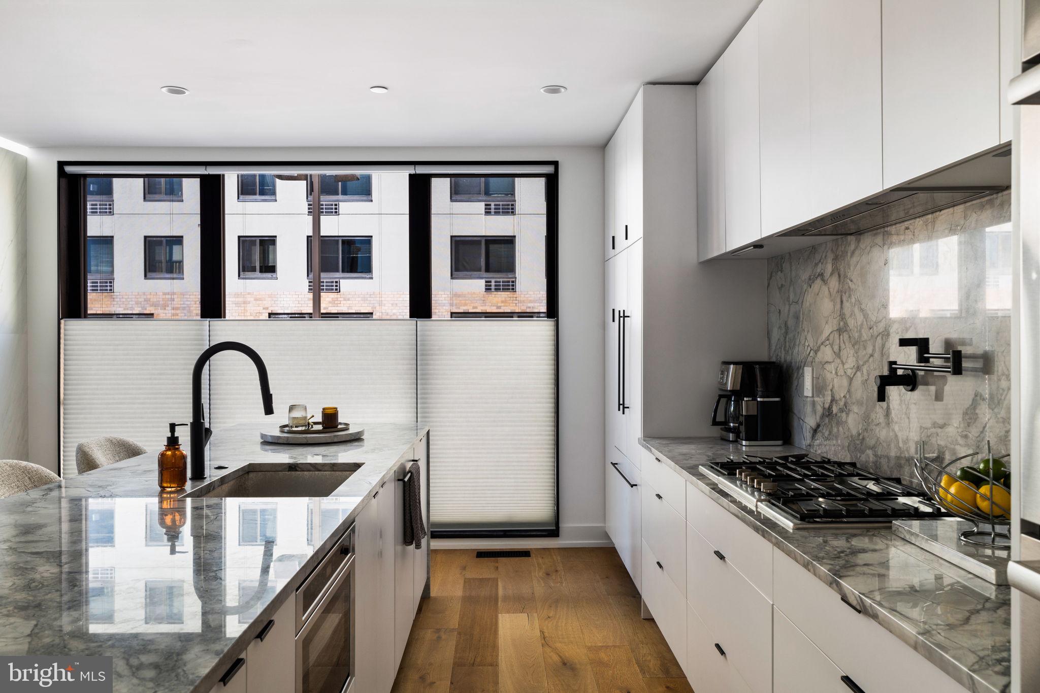 GRADUATE HOSPITAL - Residential Lease