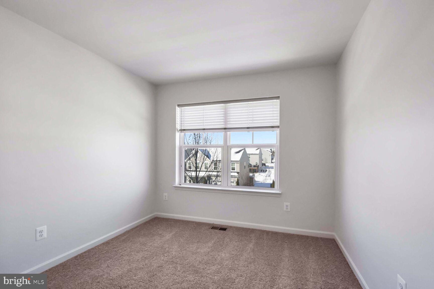 SNOWDEN BRIDGE - Residential Lease