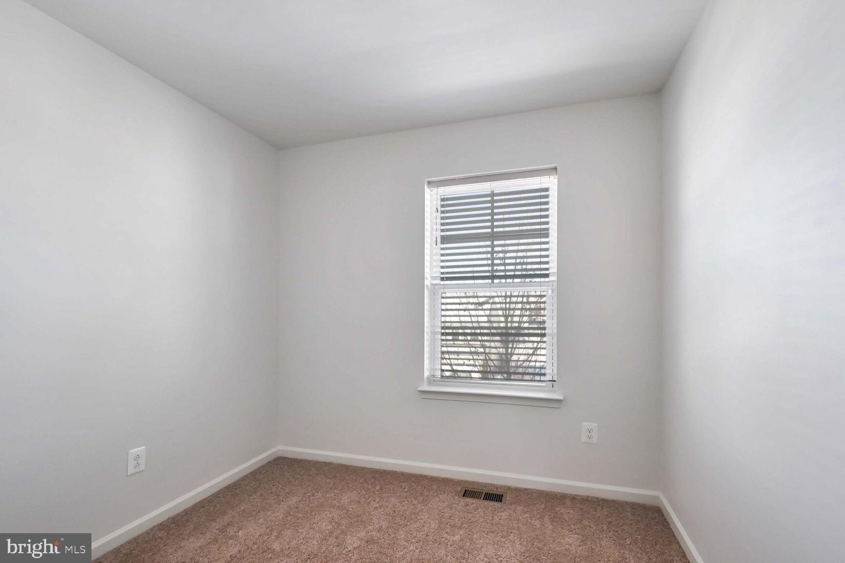 SNOWDEN BRIDGE - Residential Lease