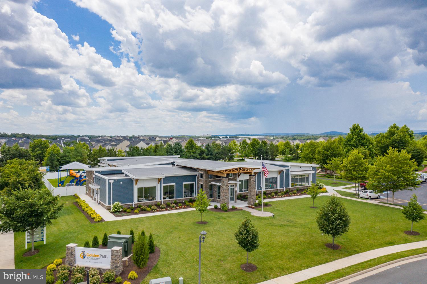 SNOWDEN BRIDGE - Residential Lease