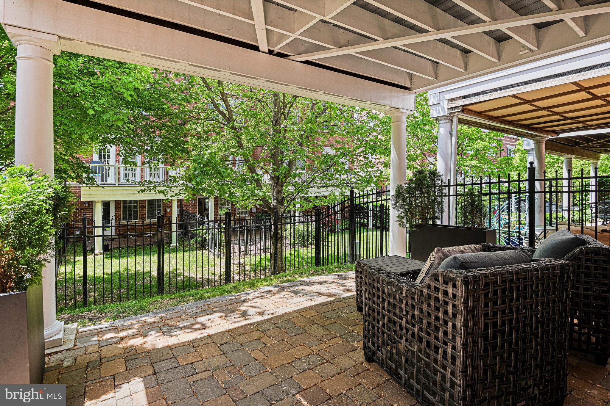 WEST MARKET - Residential