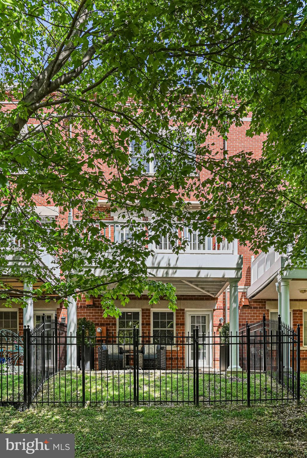 WEST MARKET - Residential