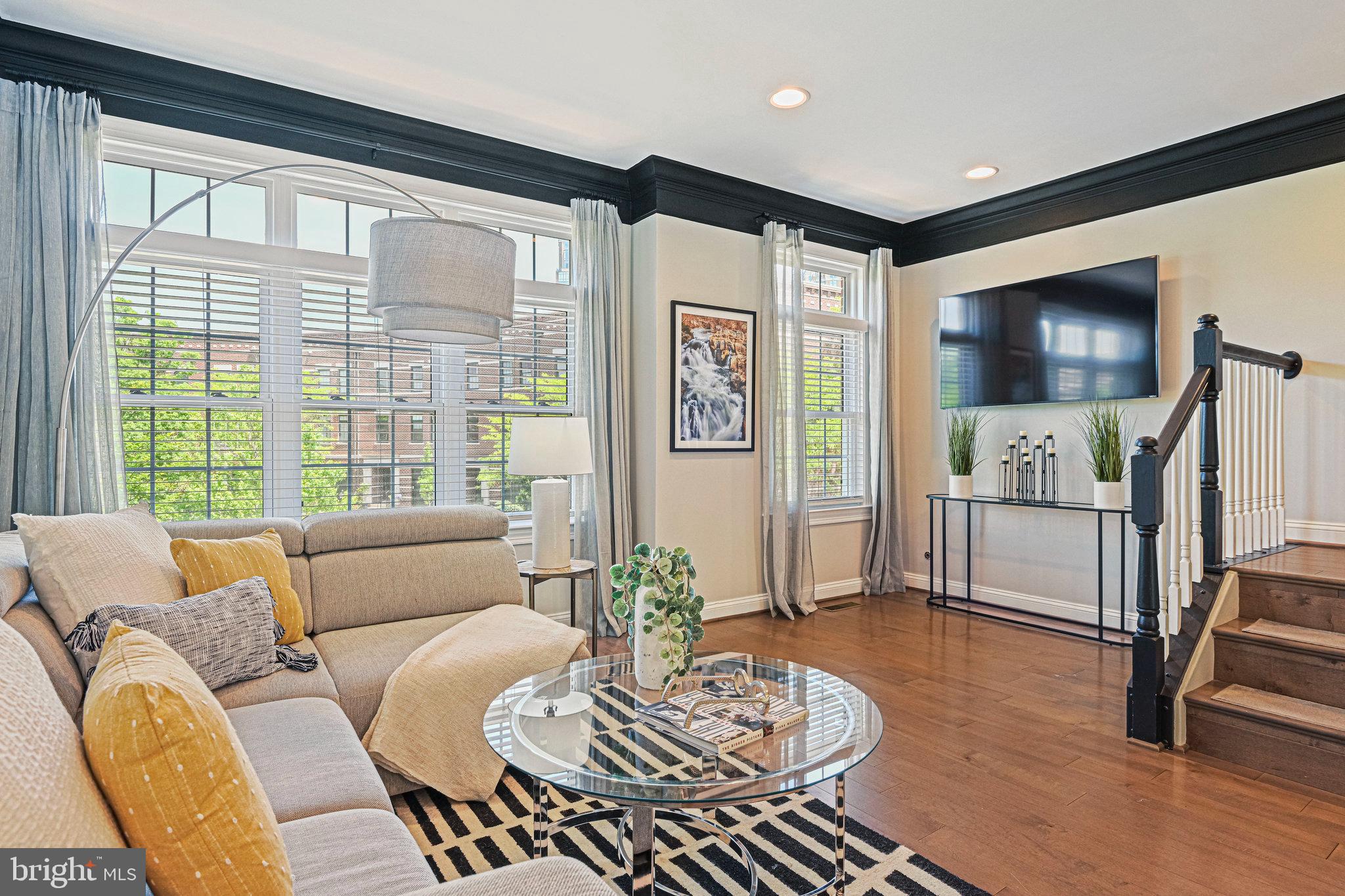 WEST MARKET - Residential