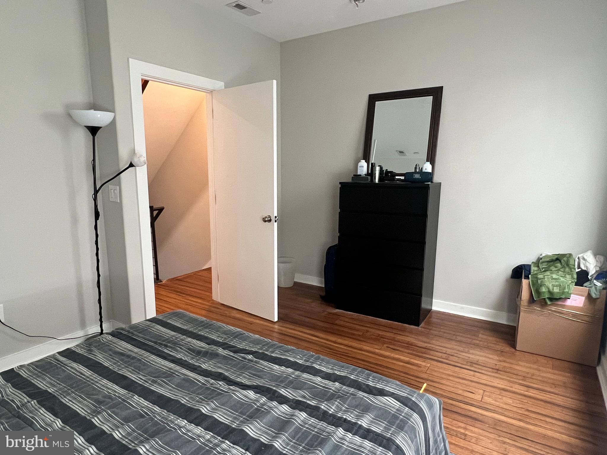 GRAYS FERRY - Residential Lease