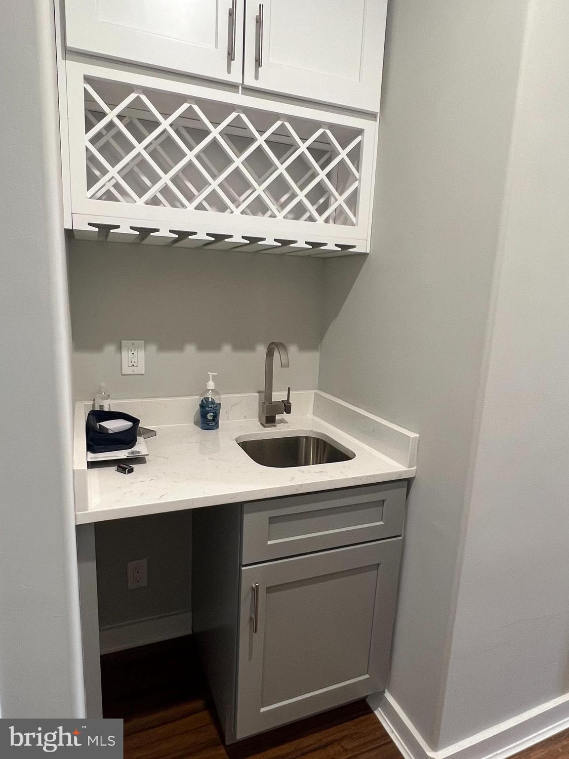 GRAYS FERRY - Residential Lease