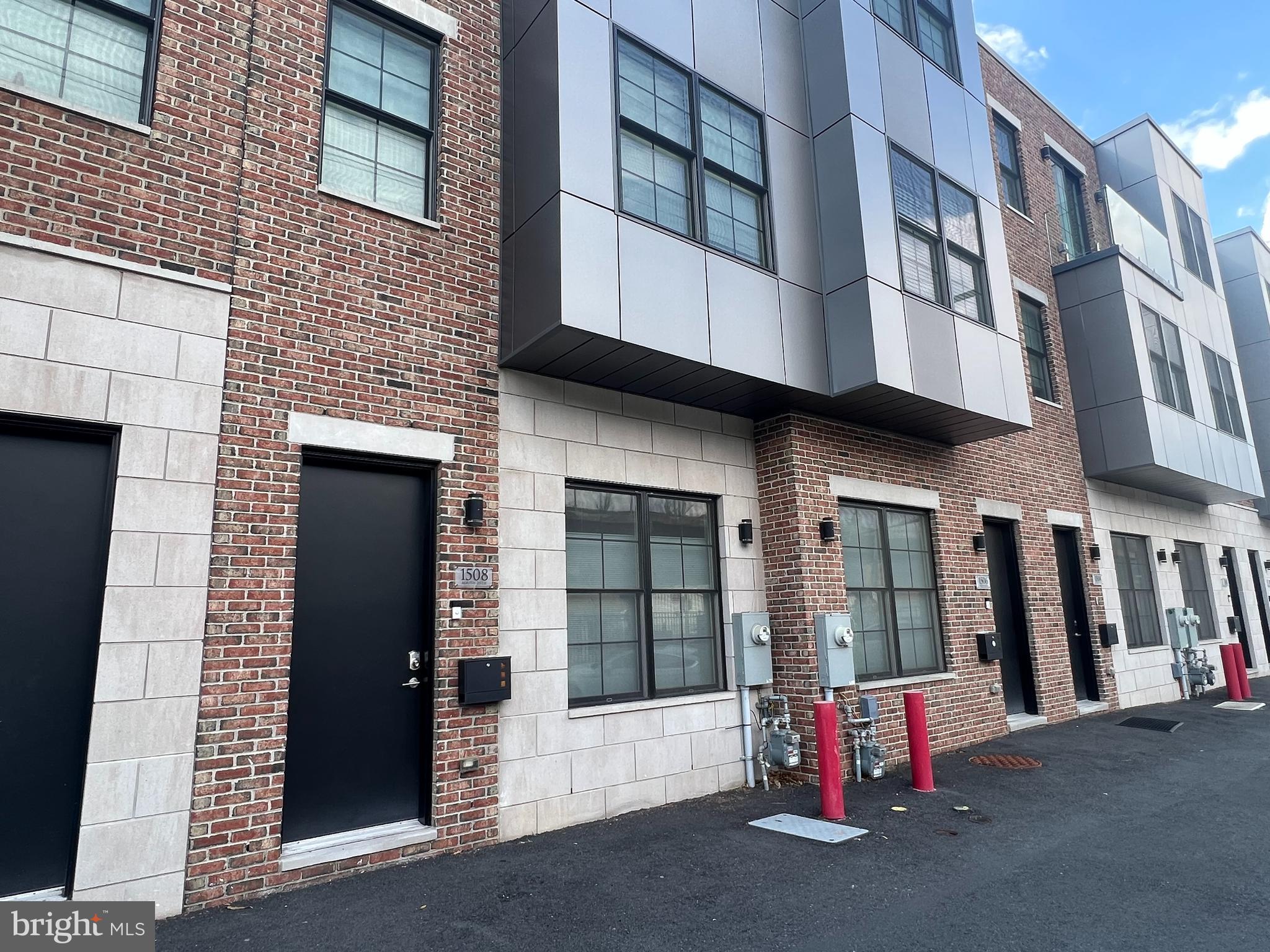 GRAYS FERRY - Residential Lease