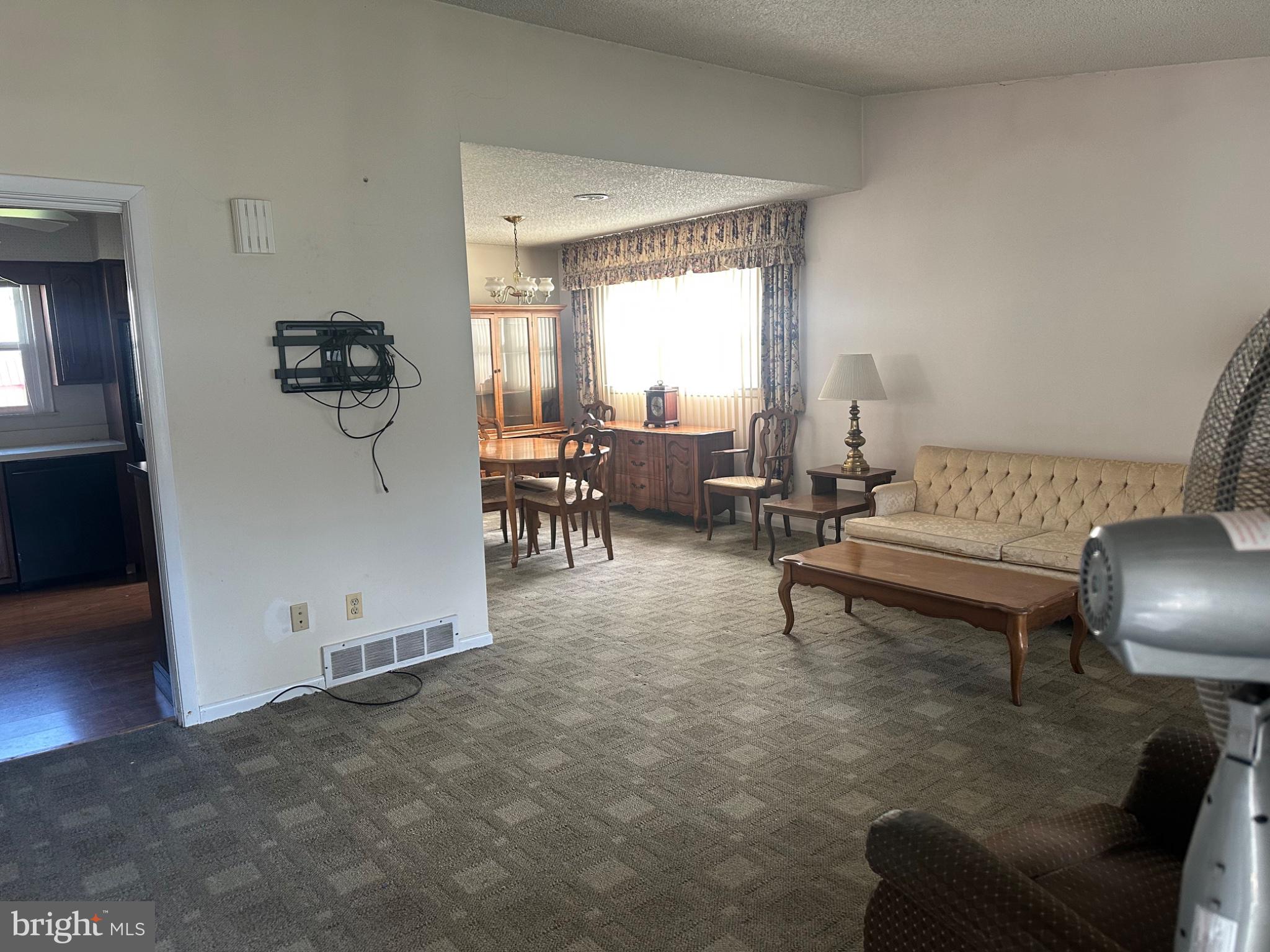 210 MORNINGSIDE DRIVE