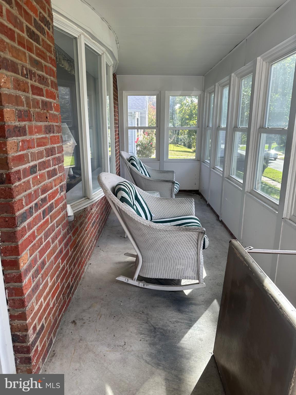210 MORNINGSIDE DRIVE
