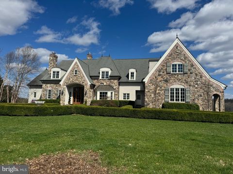 Homes For Sale - 34 Back Brook Road<br/> RINGOES, NJ 08551