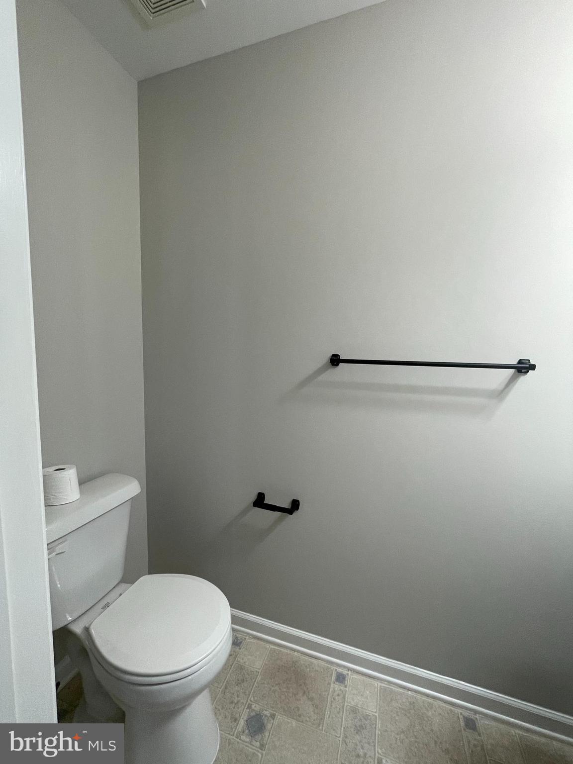 RIVERSIDE VILLAGES - Residential Lease