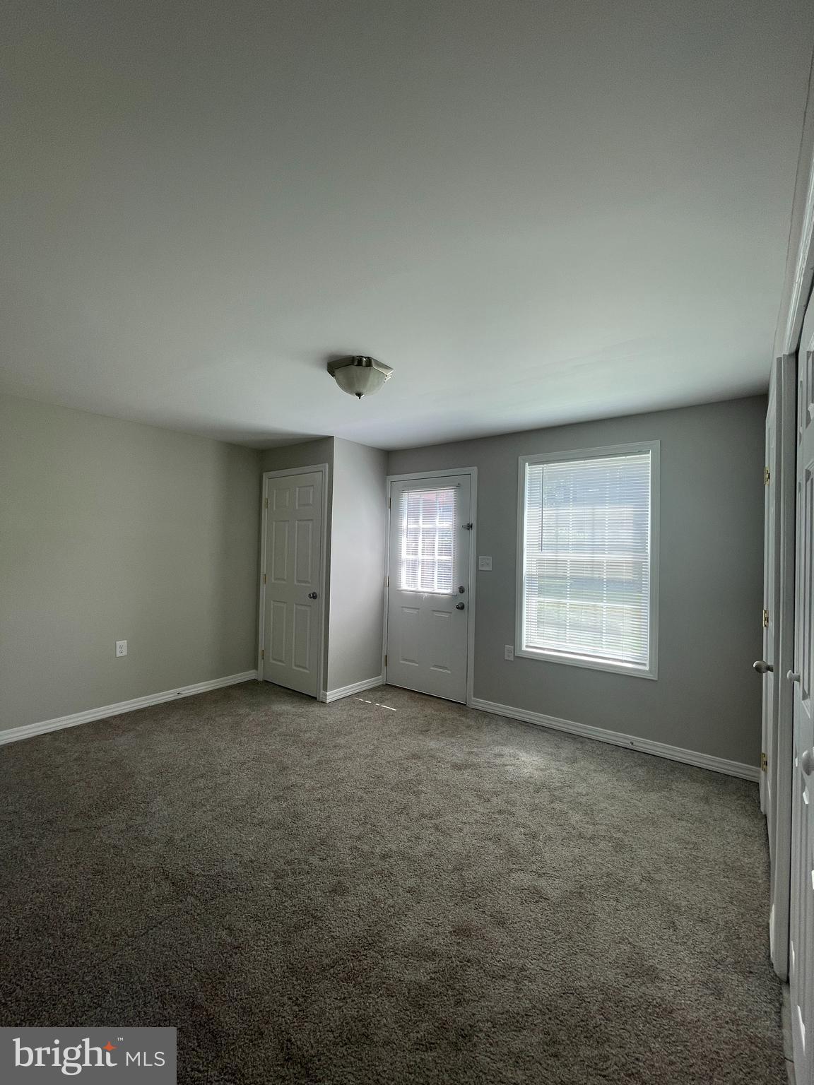 RIVERSIDE VILLAGES - Residential Lease