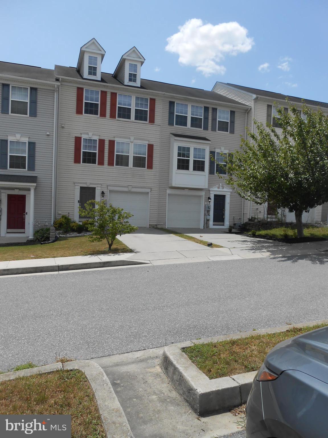 RIVERSIDE VILLAGES - Residential Lease