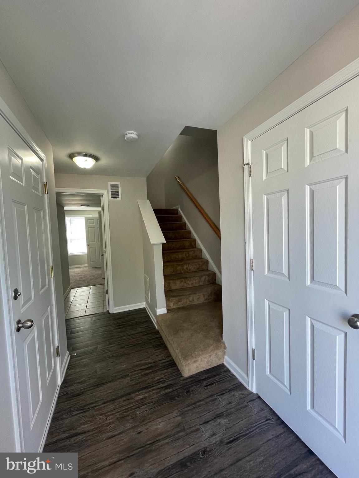 RIVERSIDE VILLAGES - Residential Lease