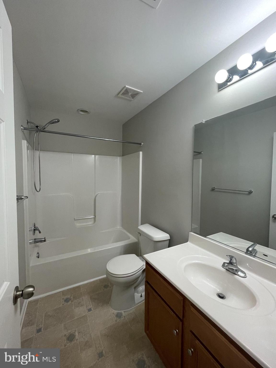 RIVERSIDE VILLAGES - Residential Lease