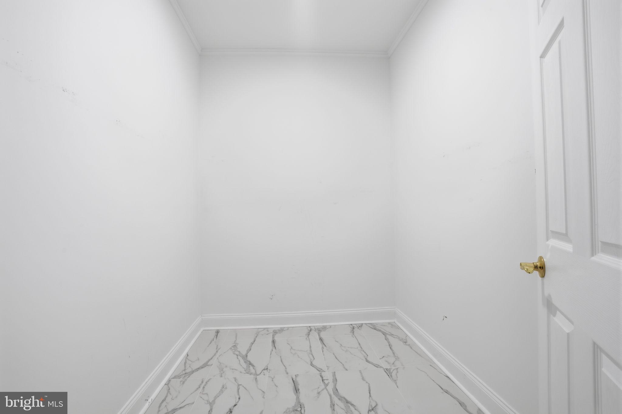 BELMONT RIDGE - Residential