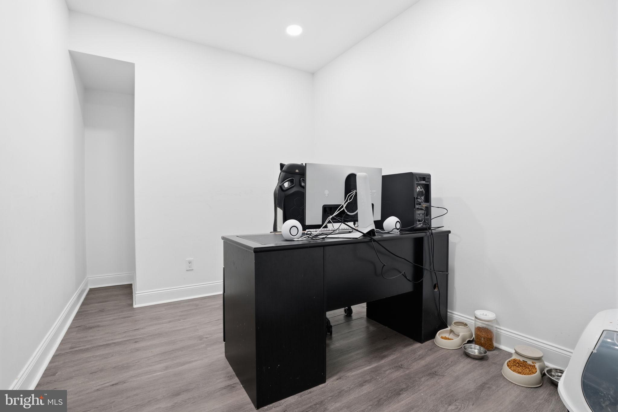 BELMONT RIDGE - Residential