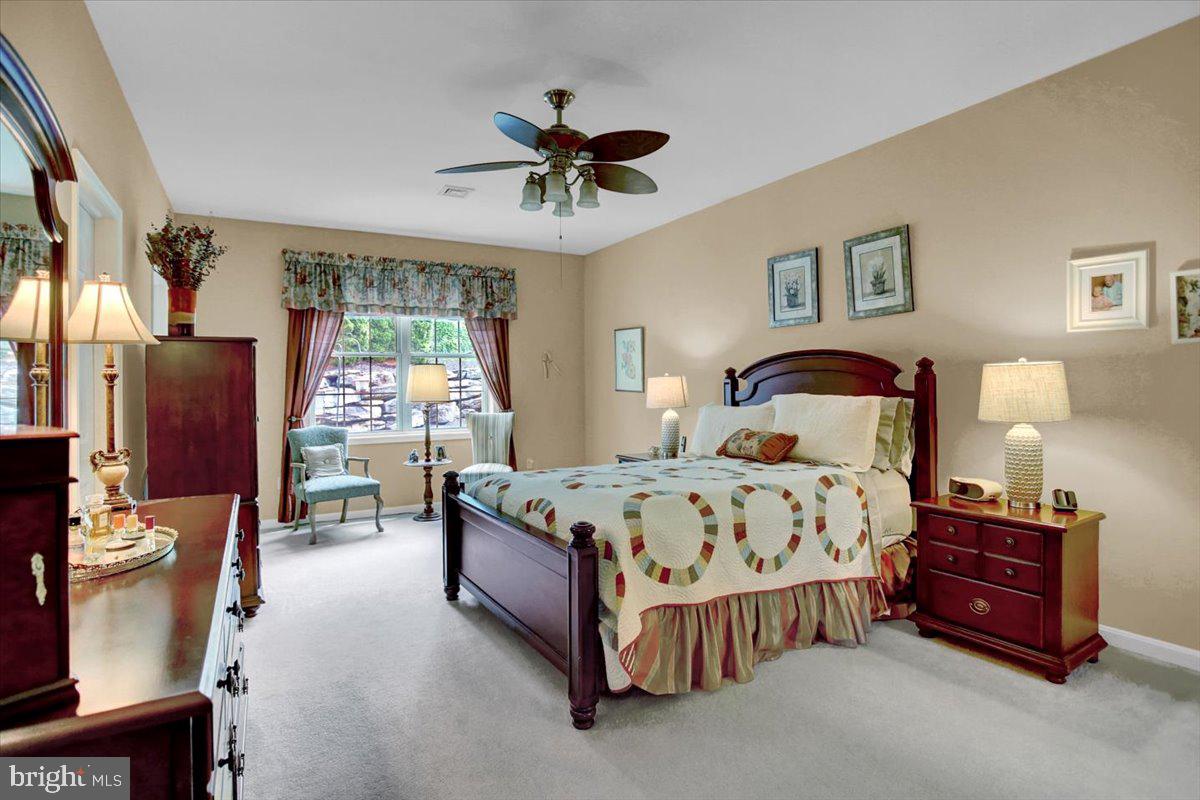 DEER RUN - Residential