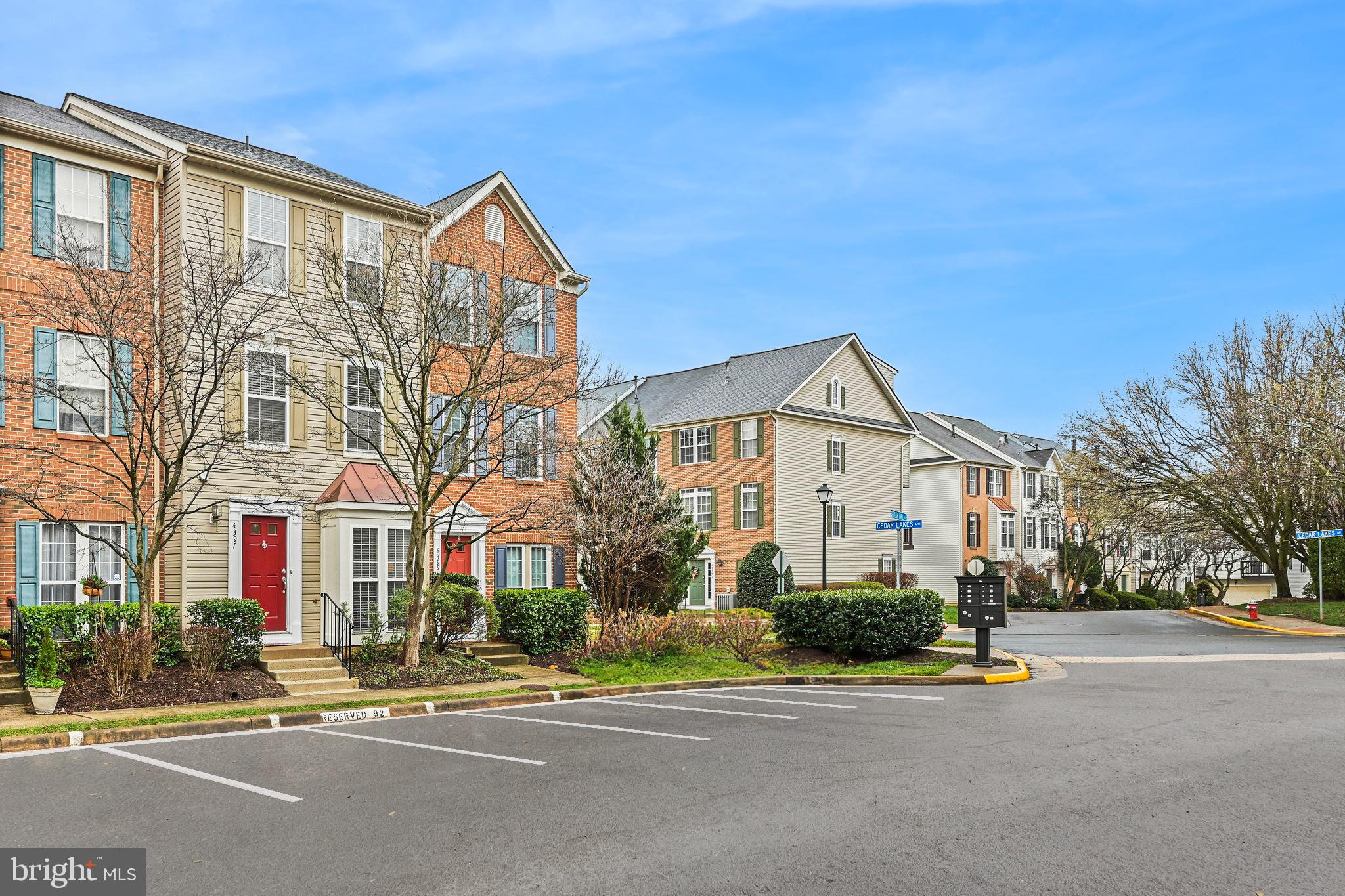 CEDAR LAKES - Residential