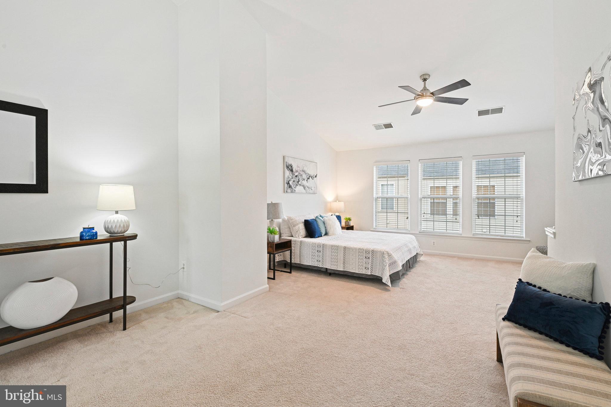 CEDAR LAKES - Residential