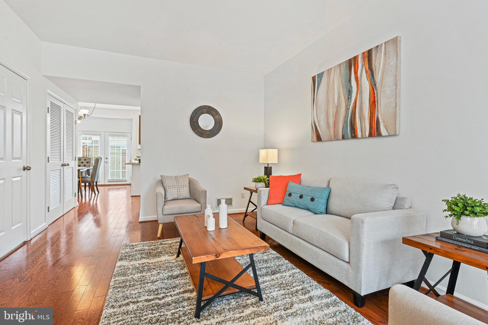 CEDAR LAKES - Residential