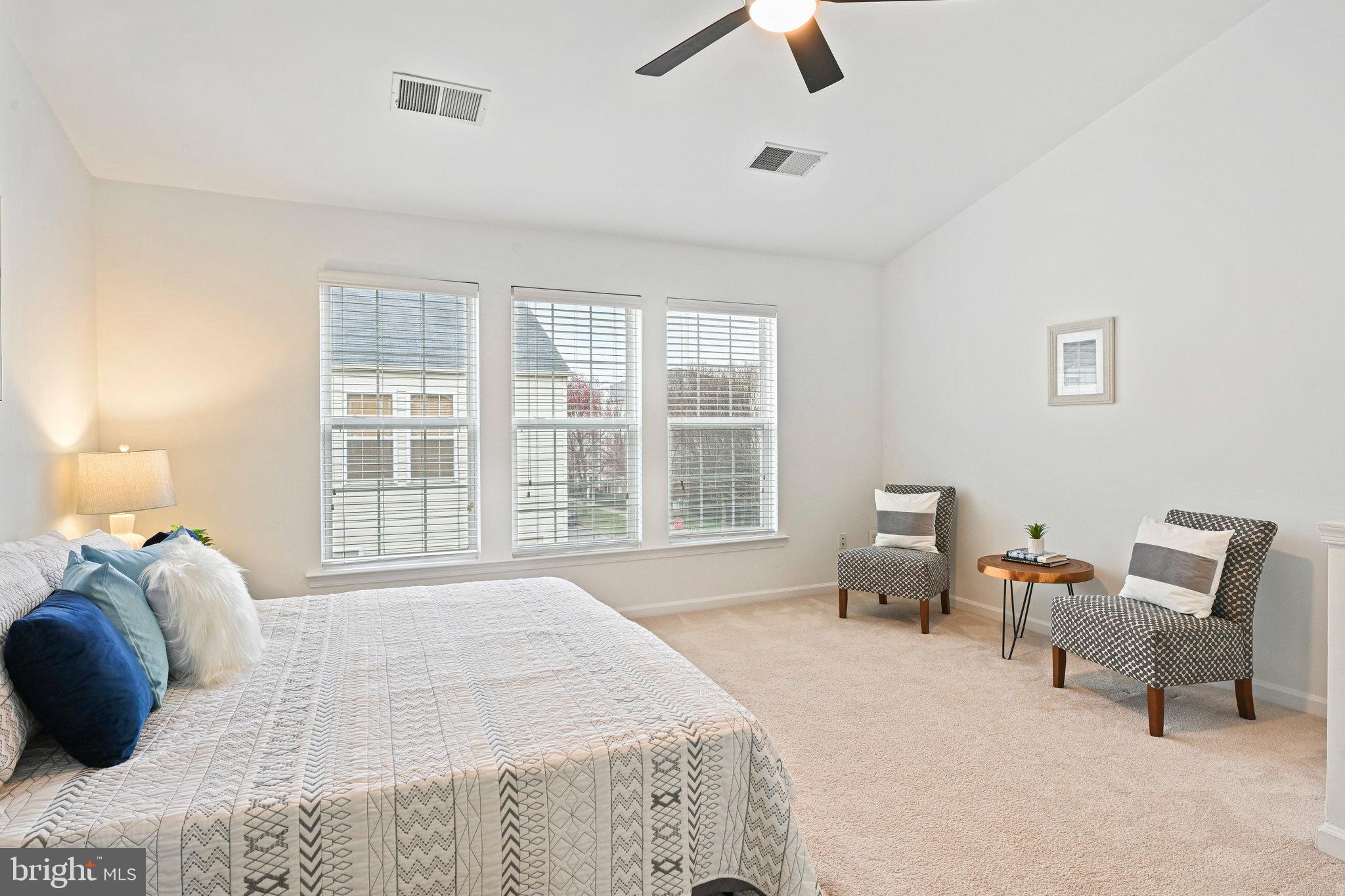 CEDAR LAKES - Residential