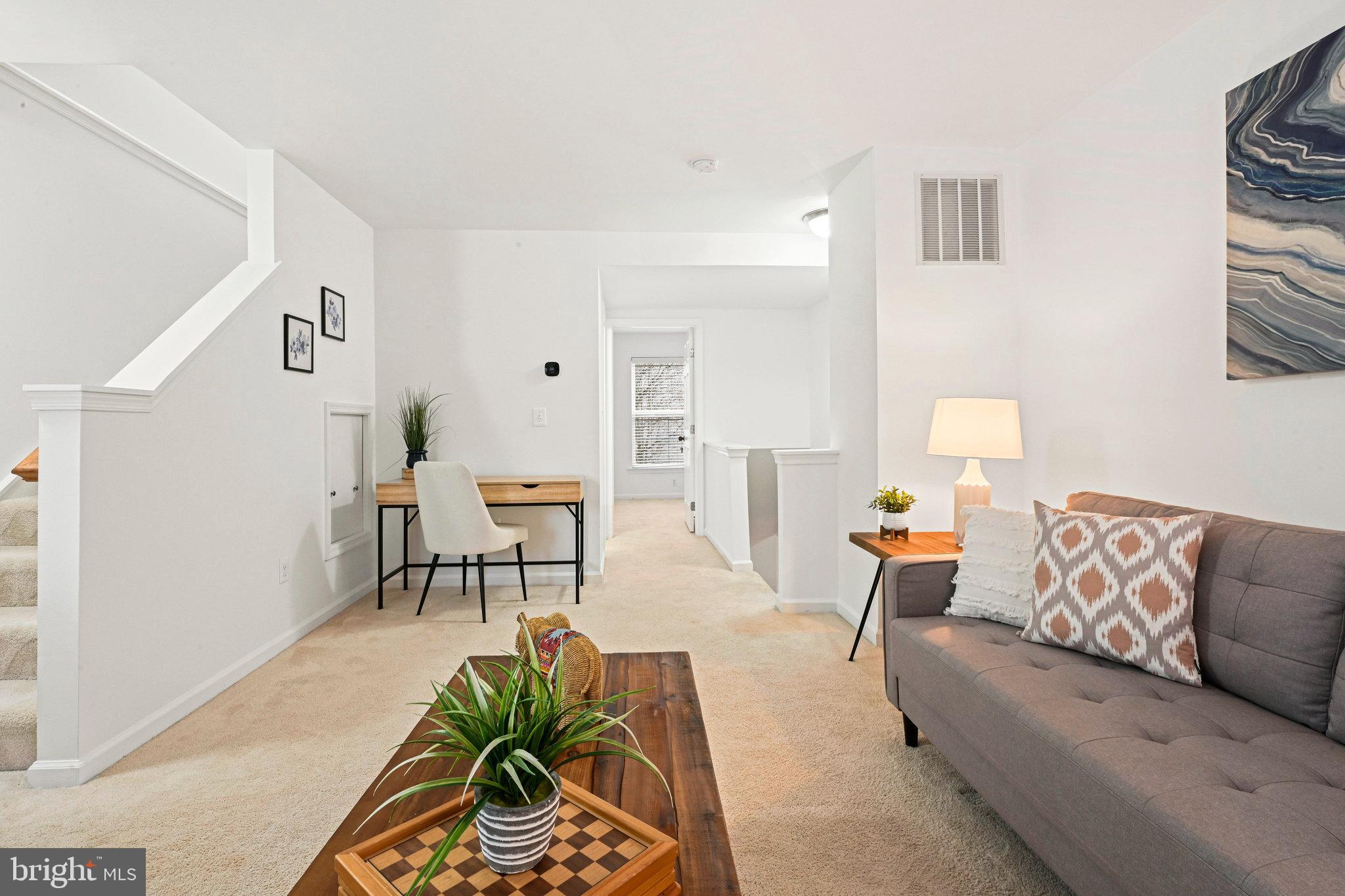 CEDAR LAKES - Residential