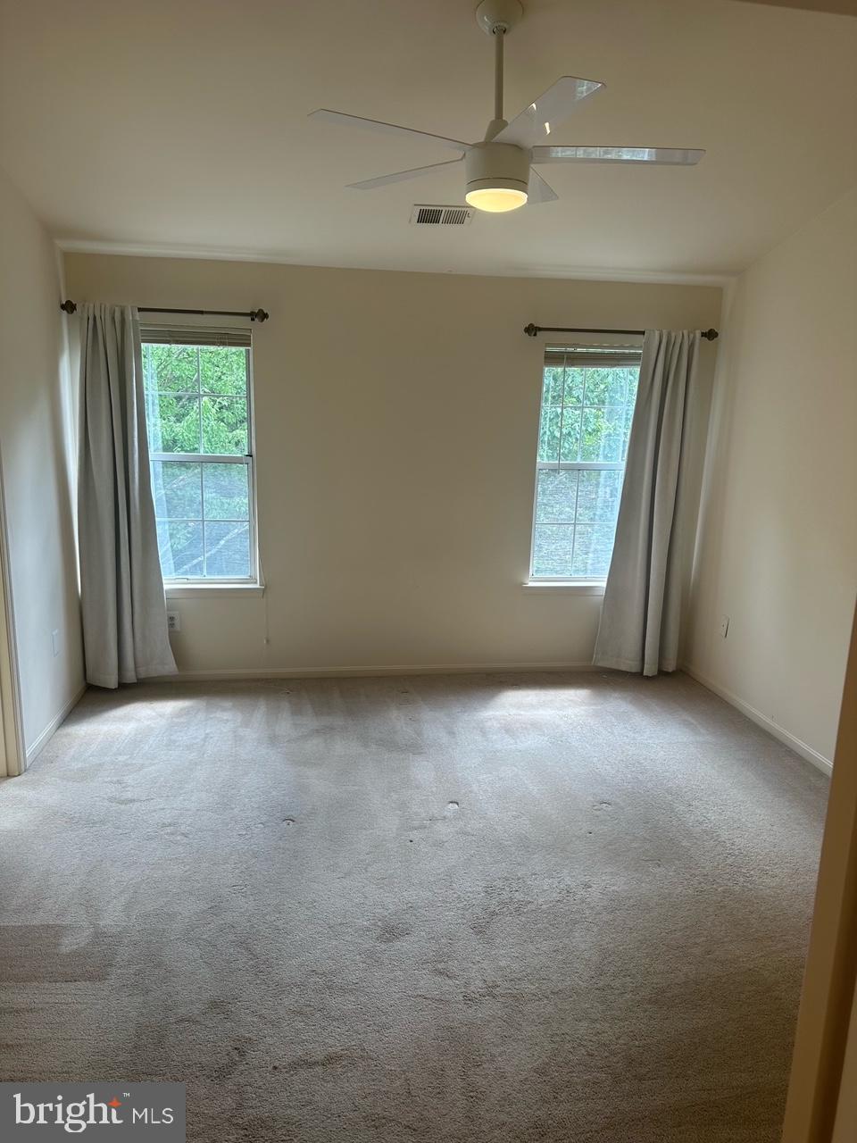 SULLY STATION - Residential