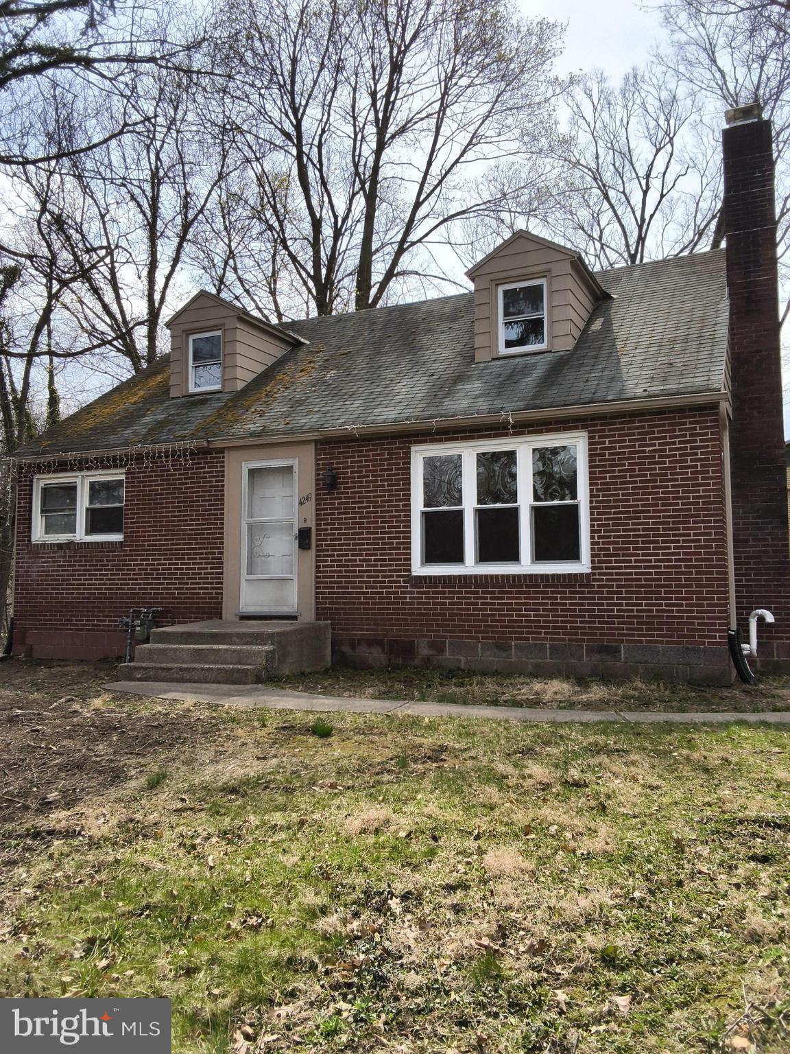 COLONIAL PARK - Residential