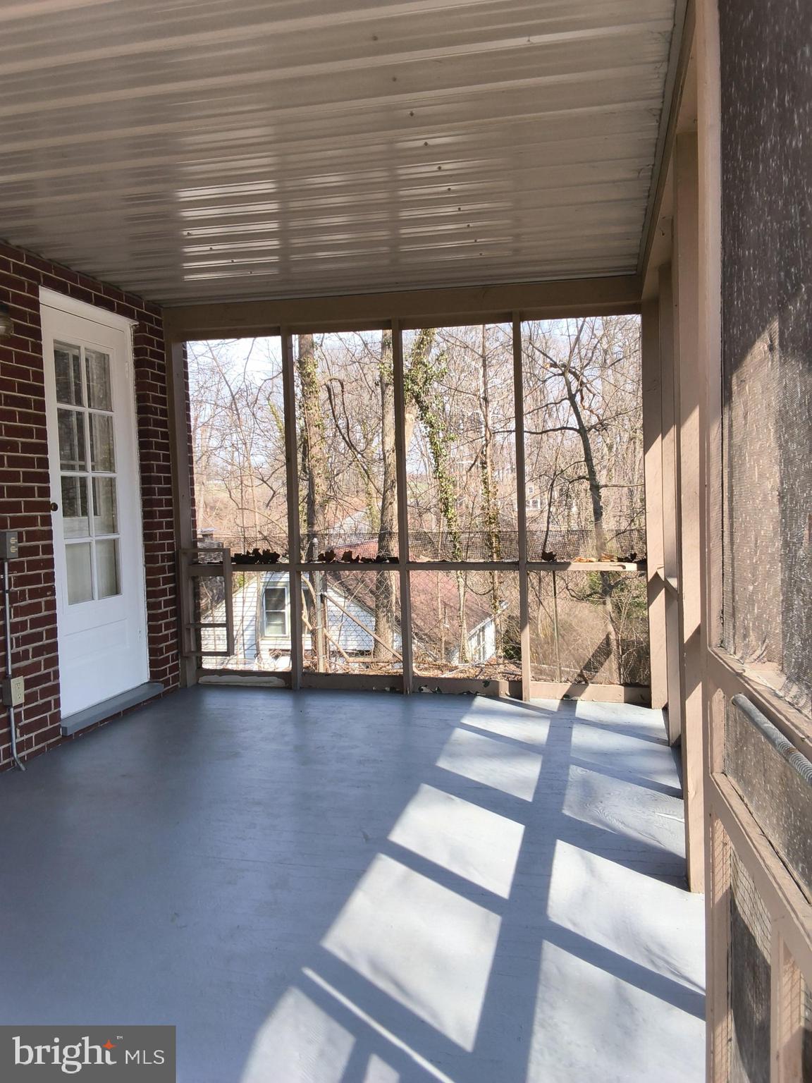 COLONIAL PARK - Residential