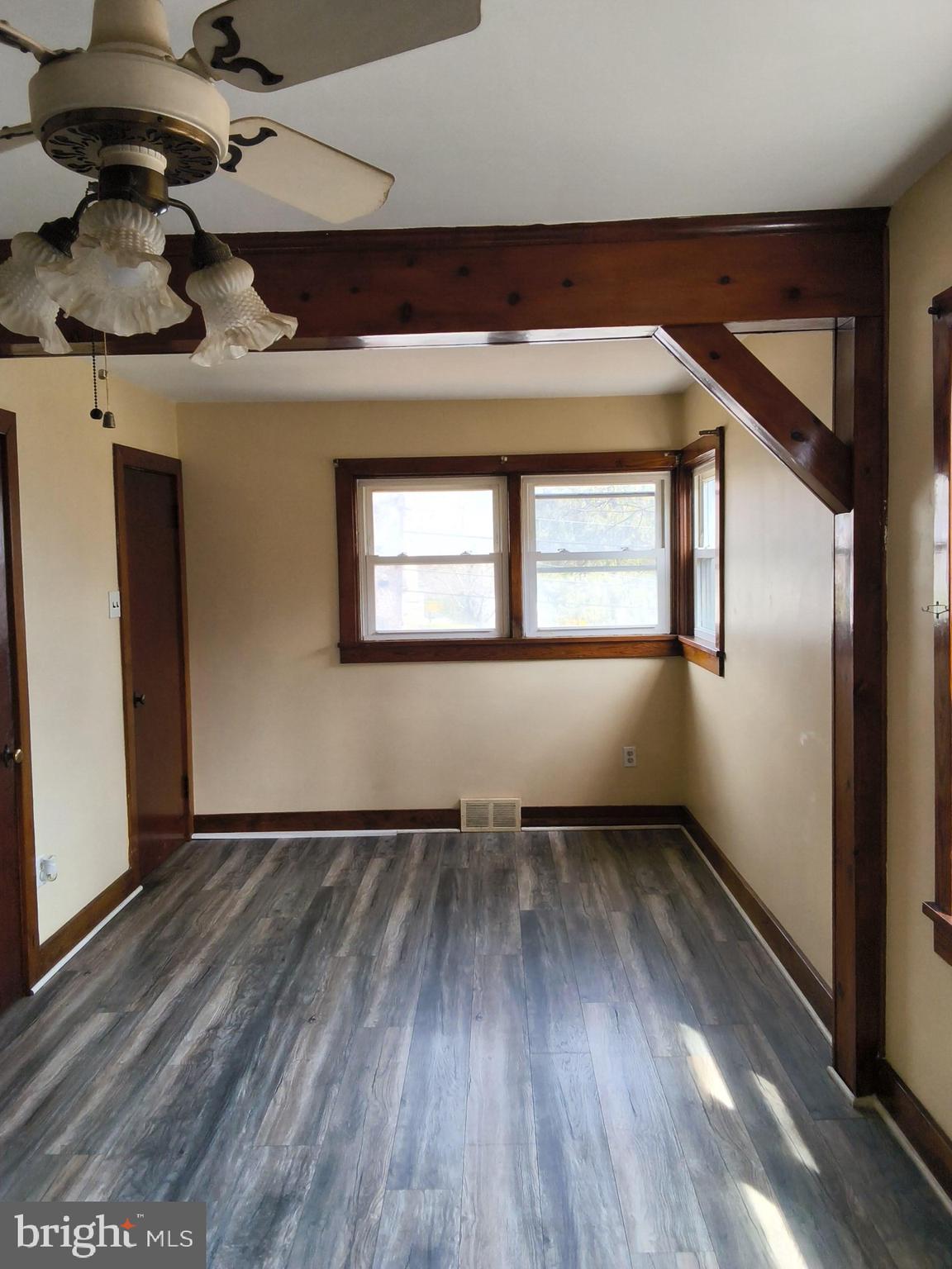 COLONIAL PARK - Residential