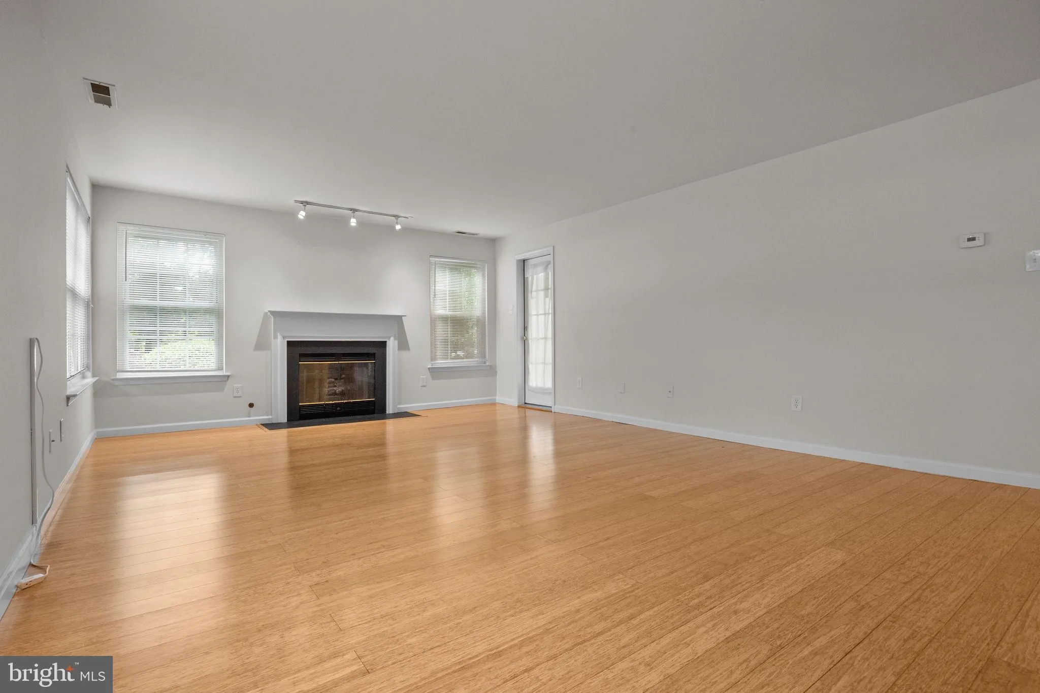 Yardley, Pennsylvania 19067, United States, 2 Bedrooms Bedrooms, ,2 BathroomsBathrooms,Residential,Active,136721