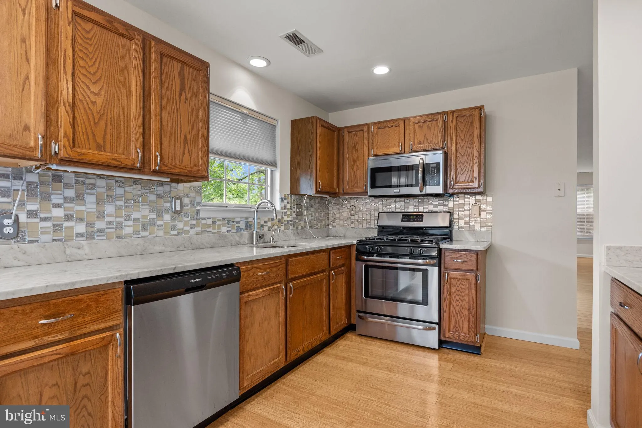 Yardley, Pennsylvania 19067, United States, 2 Bedrooms Bedrooms, ,2 BathroomsBathrooms,Residential,Active,136721